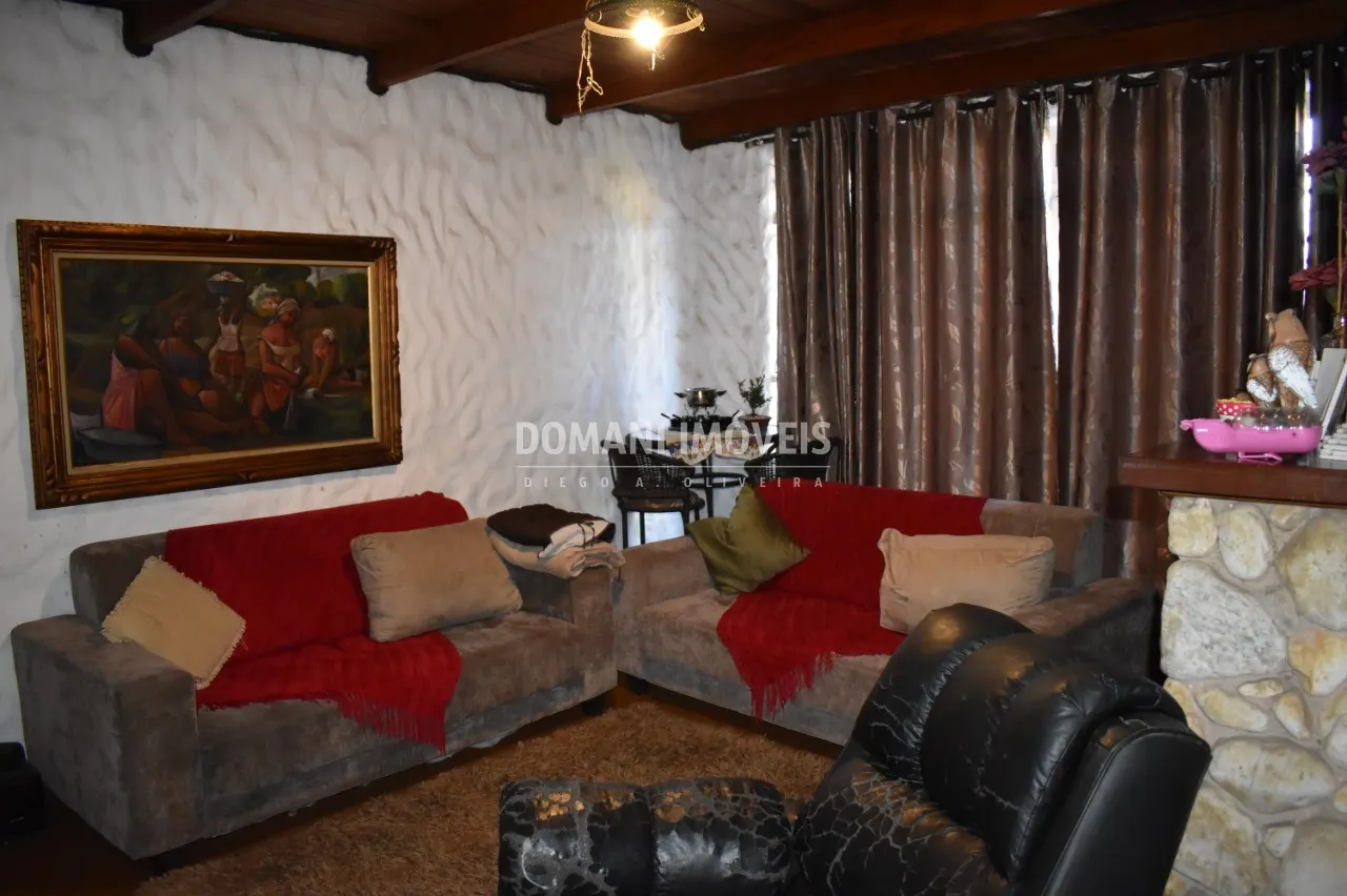 Casa à venda de 380 m² em Campos do Jordão, SP, Brasil