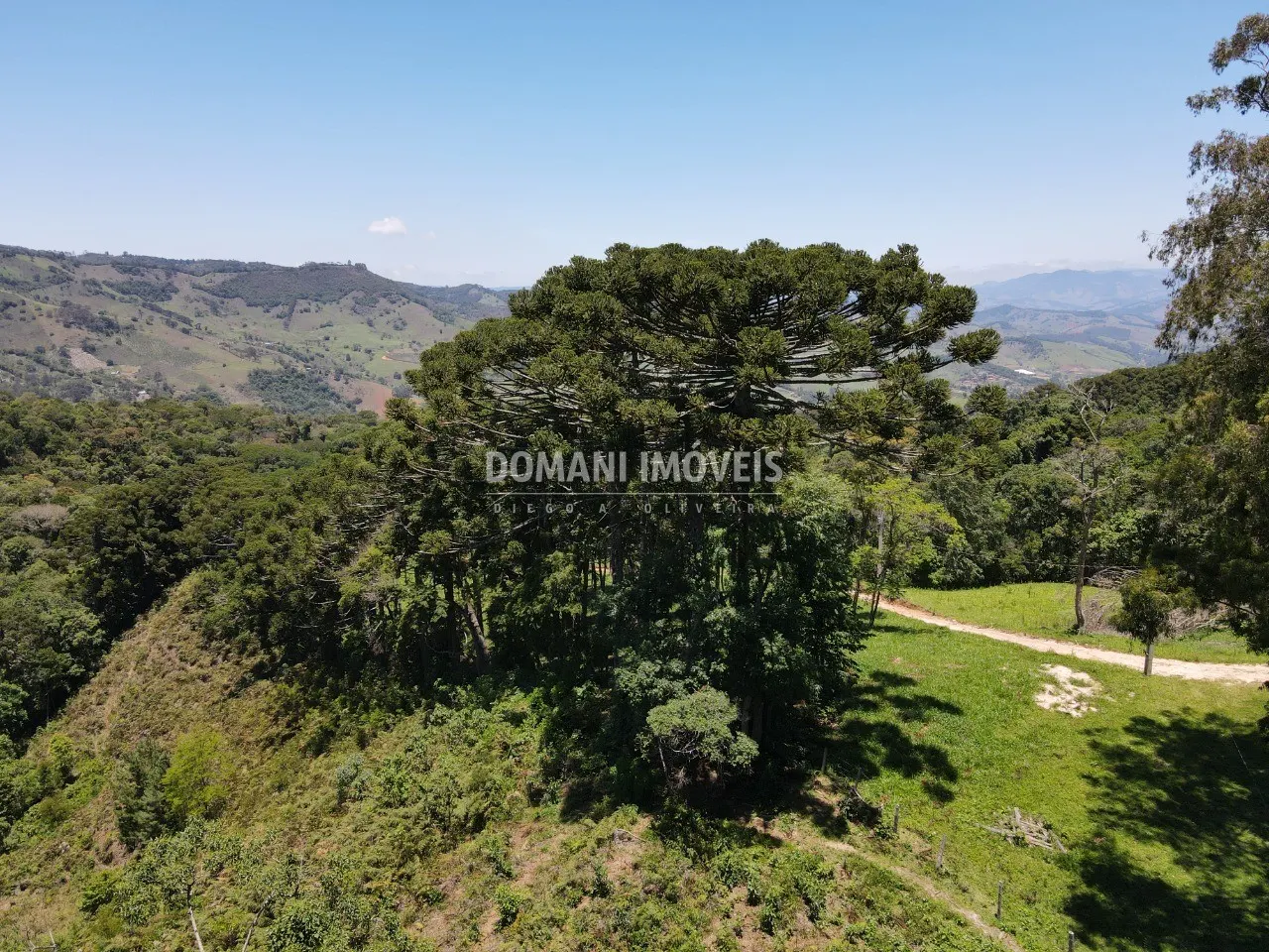 Small farm for sale of 57 acres in São Bento do Sapucaí, SP, Brazil