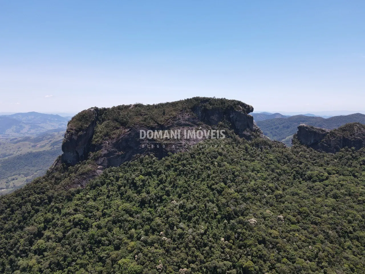 Small farm for sale of 57 acres in São Bento do Sapucaí, SP, Brazil