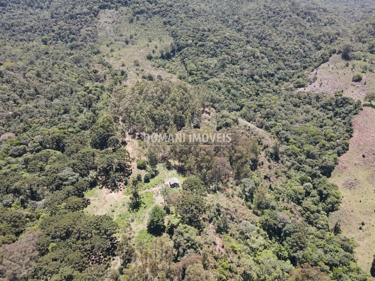 Small farm for sale of 57 acres in São Bento do Sapucaí, SP, Brazil