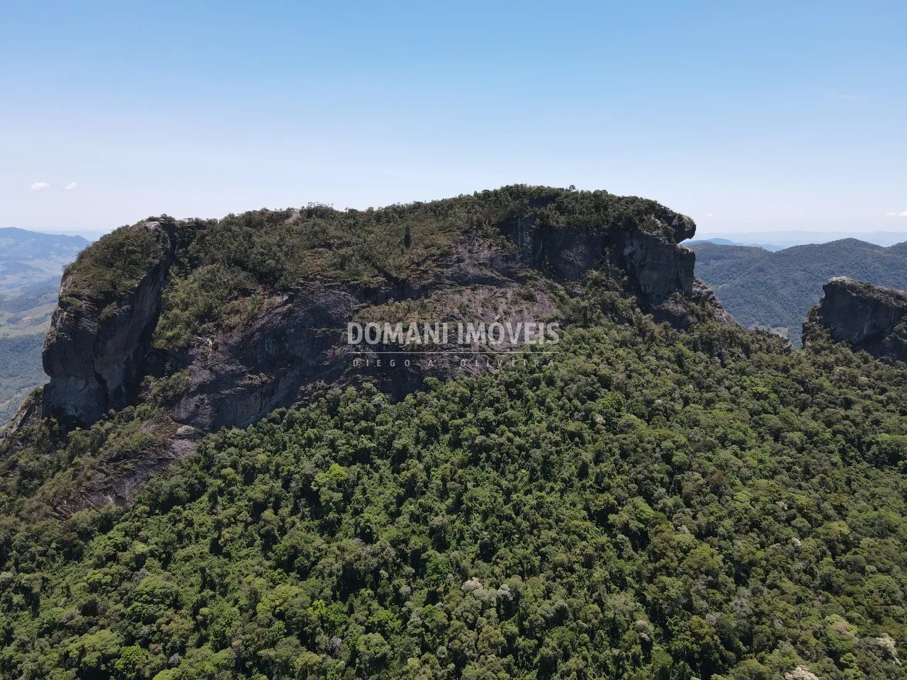 Small farm for sale of 57 acres in São Bento do Sapucaí, SP, Brazil