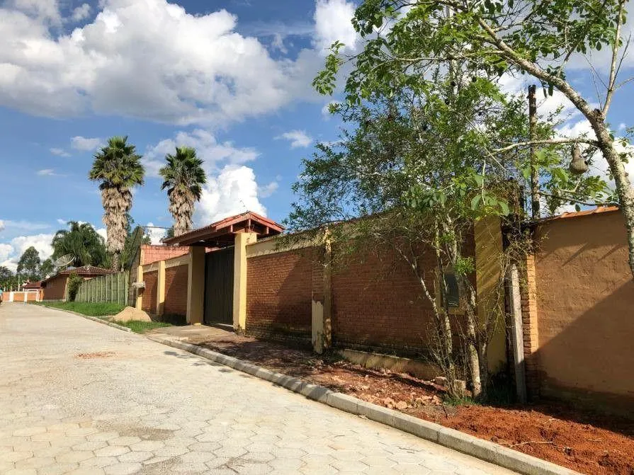Country home for sale of 1,000 m² in Pouso Alegre, MG, Brazil