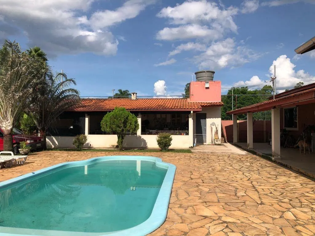 Country home for sale of 1,000 m² in Pouso Alegre, MG, Brazil