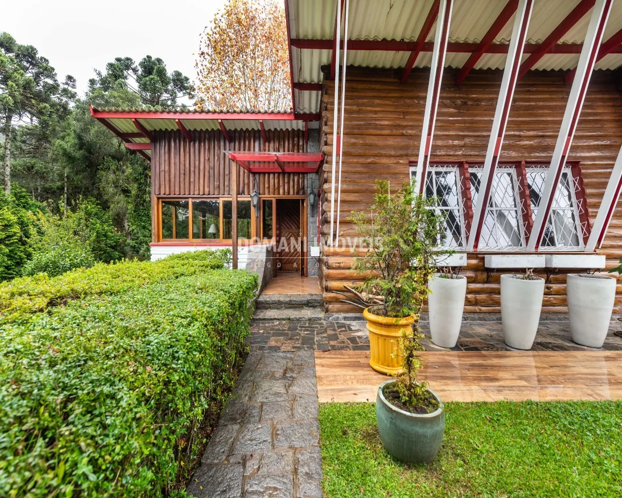 House for sale of 4 acres in Campos do Jordão, SP, Brazil