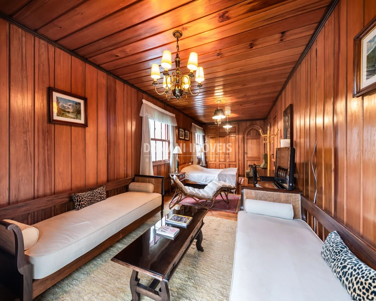 House for sale of 4 acres in Campos do Jordão, SP, Brazil