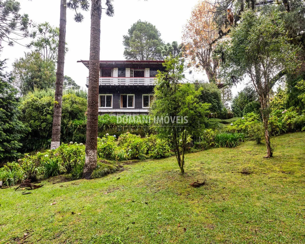 House for sale of 4 acres in Campos do Jordão, SP, Brazil