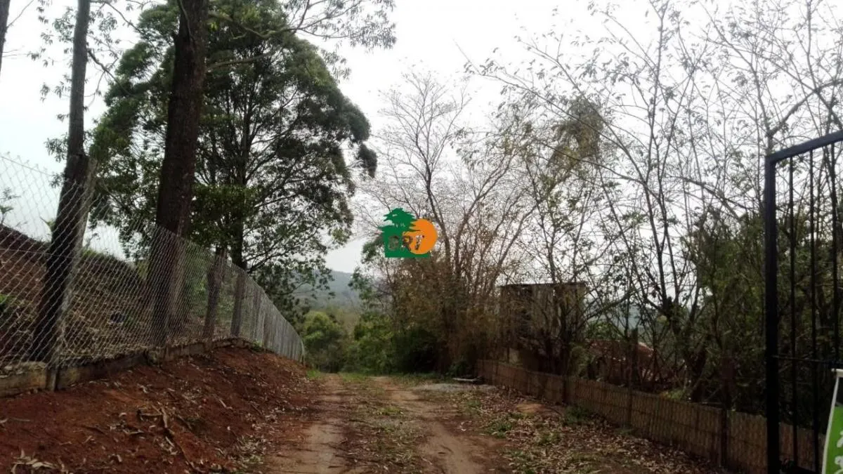 Chácara à venda de 3 ha em São Roque, SP, Brasil