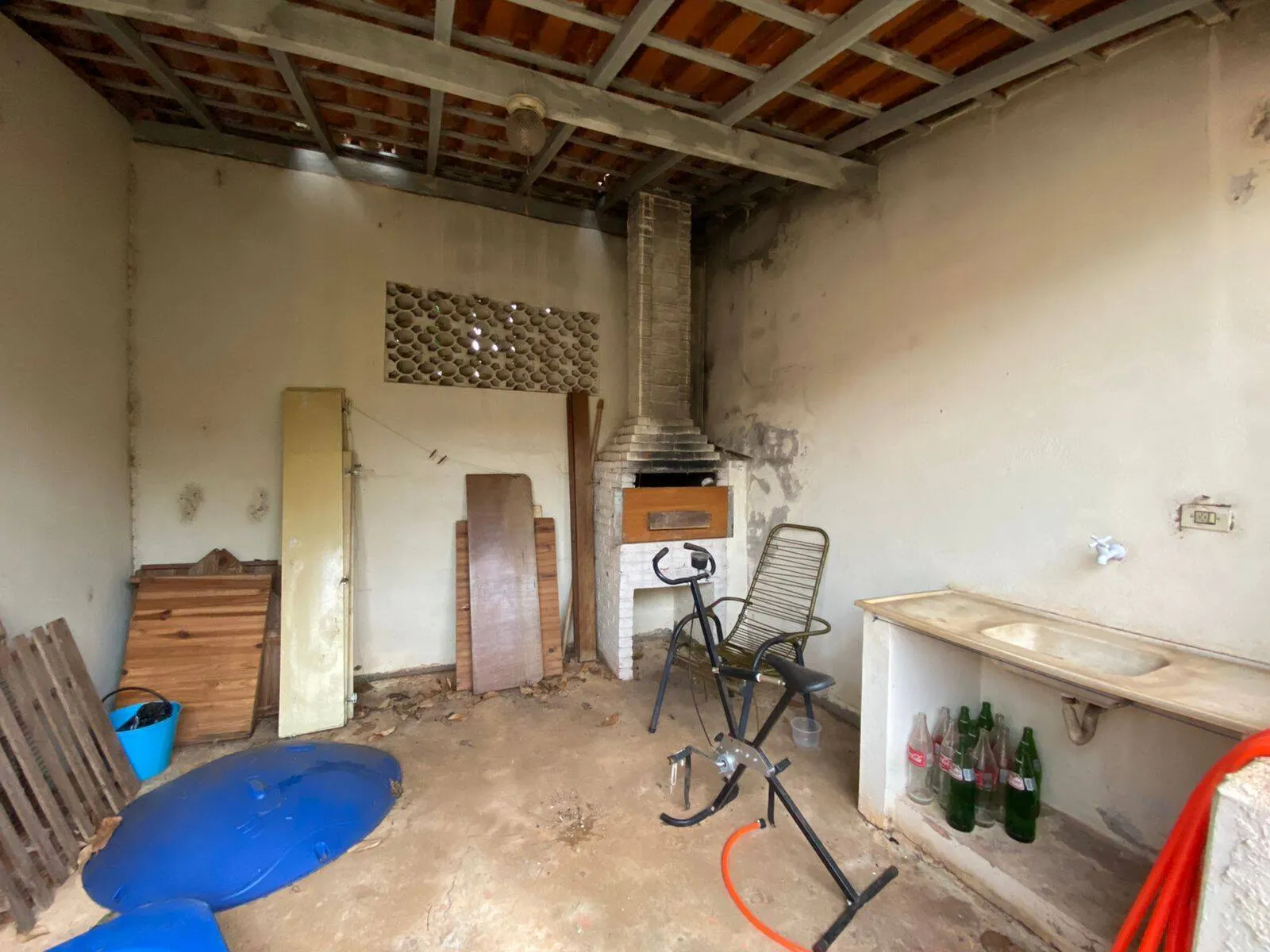 Casa à venda de 242 m² em Piraju, SP, Brasil