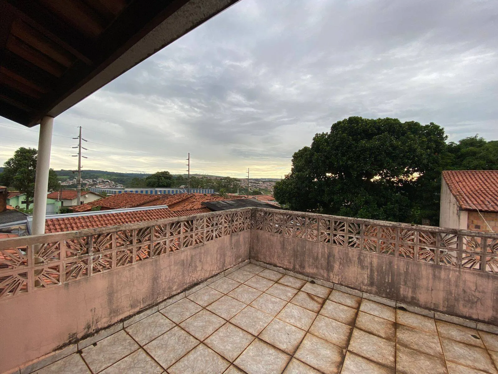 Casa à venda de 242 m² em Piraju, SP, Brasil