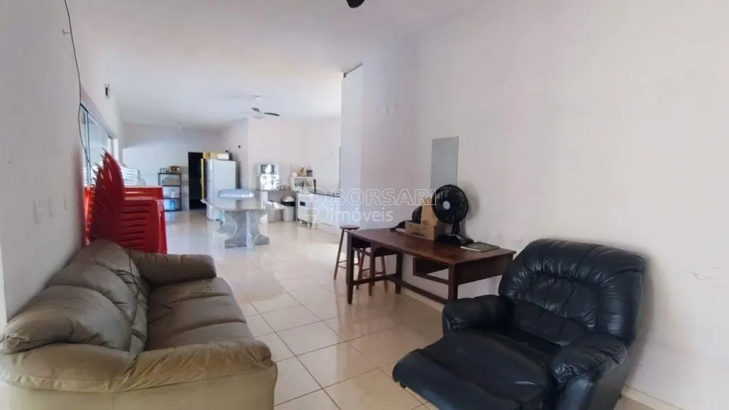 Small farm for sale of 10 acres in Araraquara, SP, Brazil
