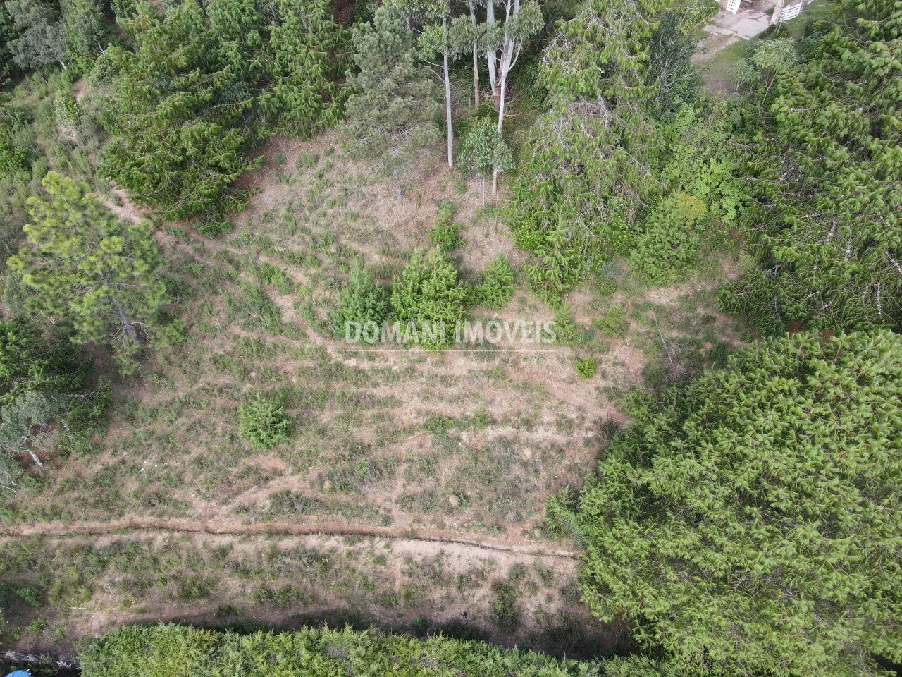 Terreno à venda de 1.500 m² em Campos do Jordão, SP, Brasil
