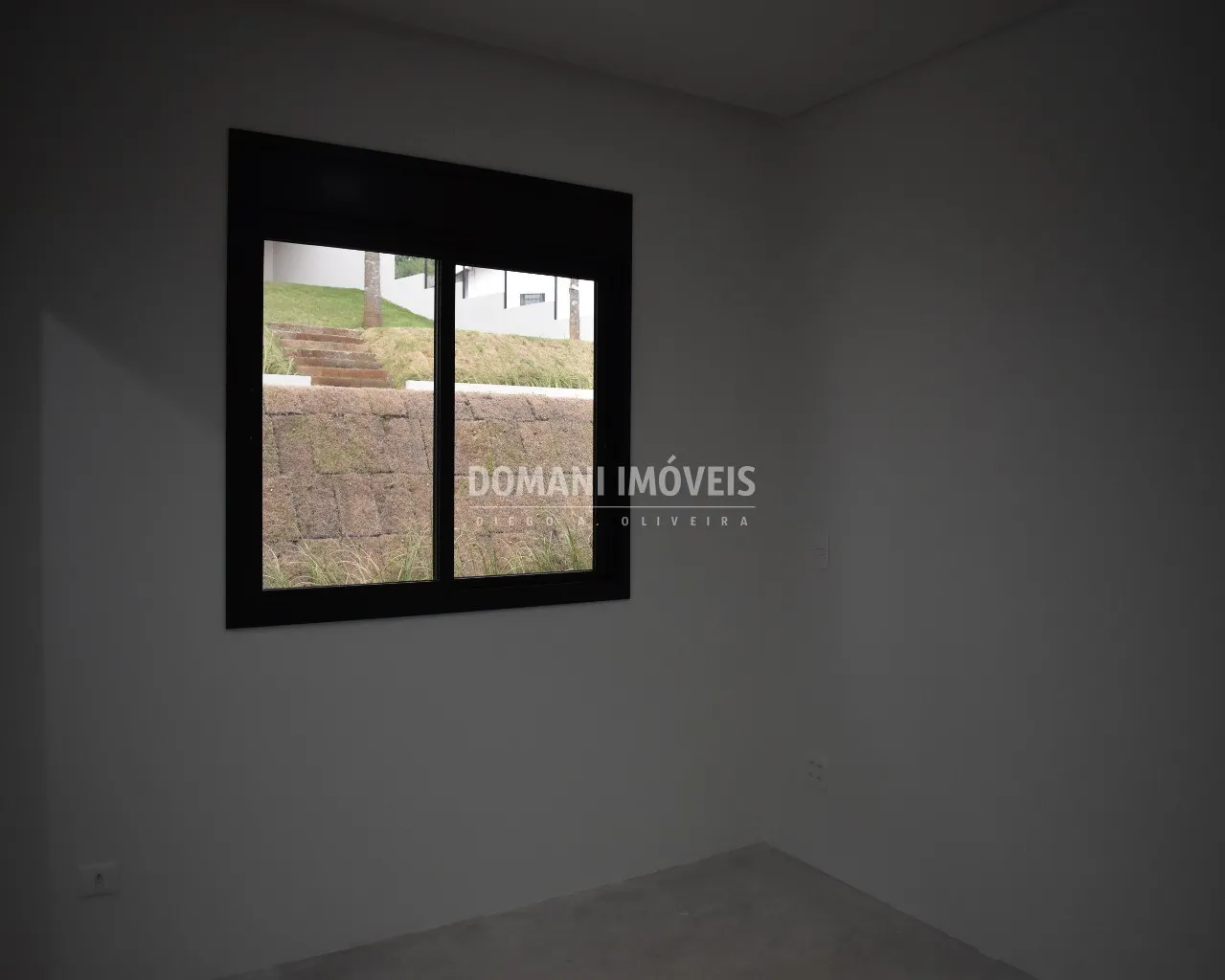 Casa à venda de 1.110 m² em Campos do Jordão, SP, Brasil