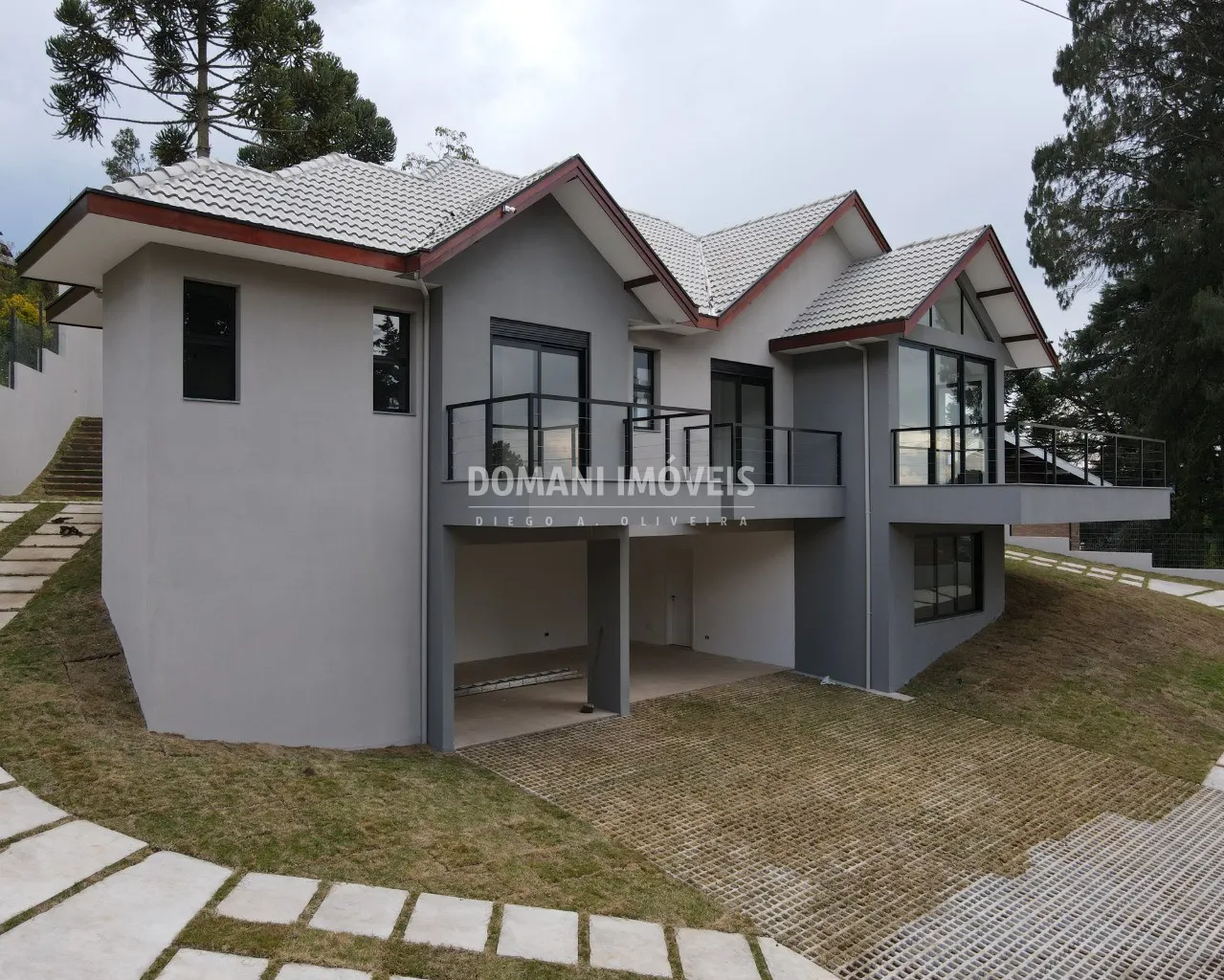 Casa à venda de 1.110 m² em Campos do Jordão, SP, Brasil