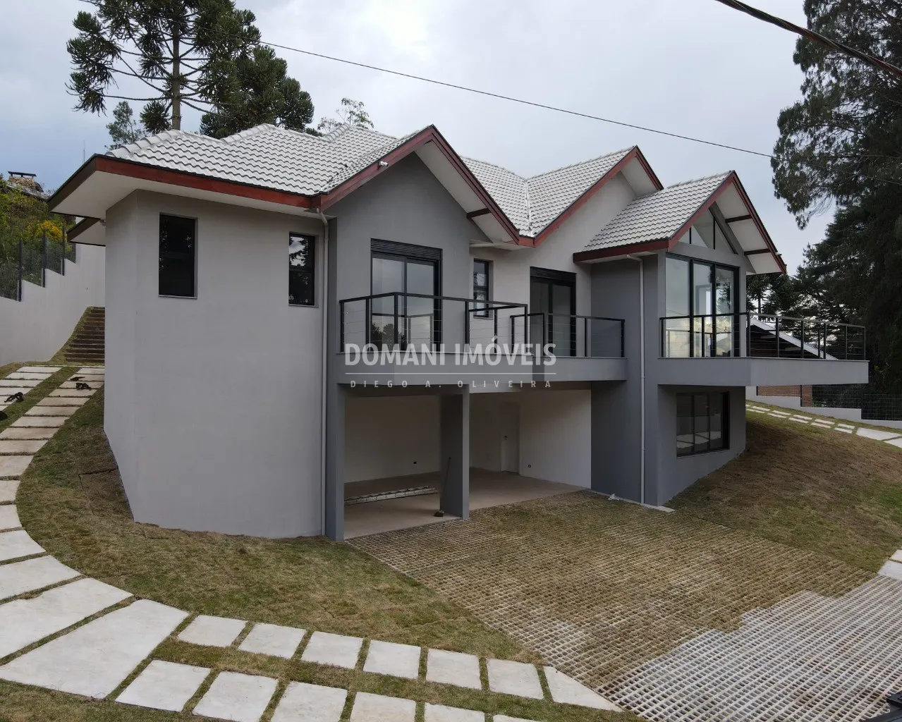 Casa à venda de 1.110 m² em Campos do Jordão, SP, Brasil