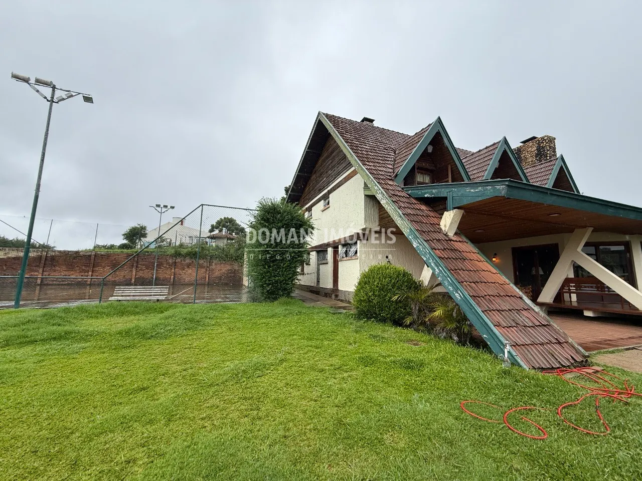 House for sale of 1,450 m² in Campos do Jordão, SP, Brazil