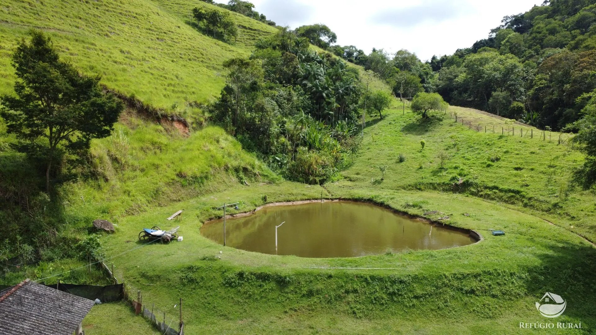 Sítio à venda de 4 ha em São José dos Campos, SP, Brasil
