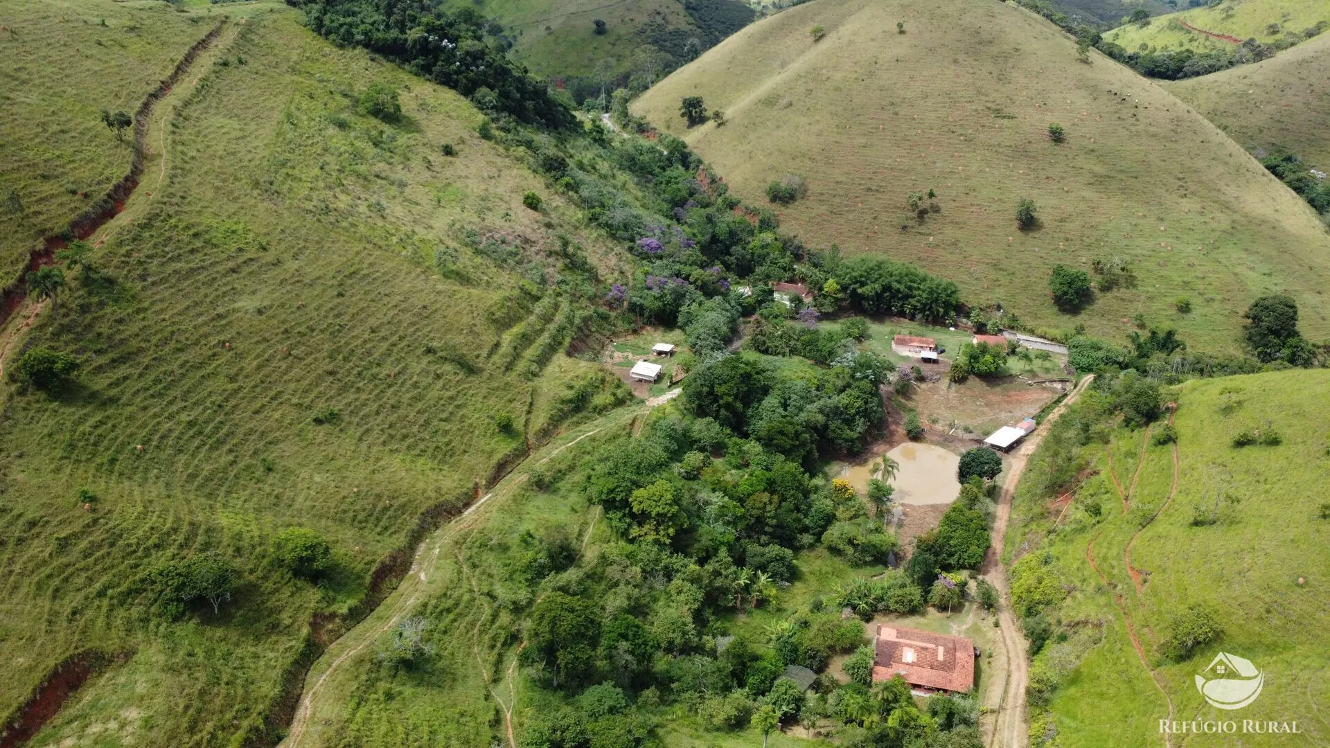 Sítio à venda de 4 ha em São José dos Campos, SP, Brasil