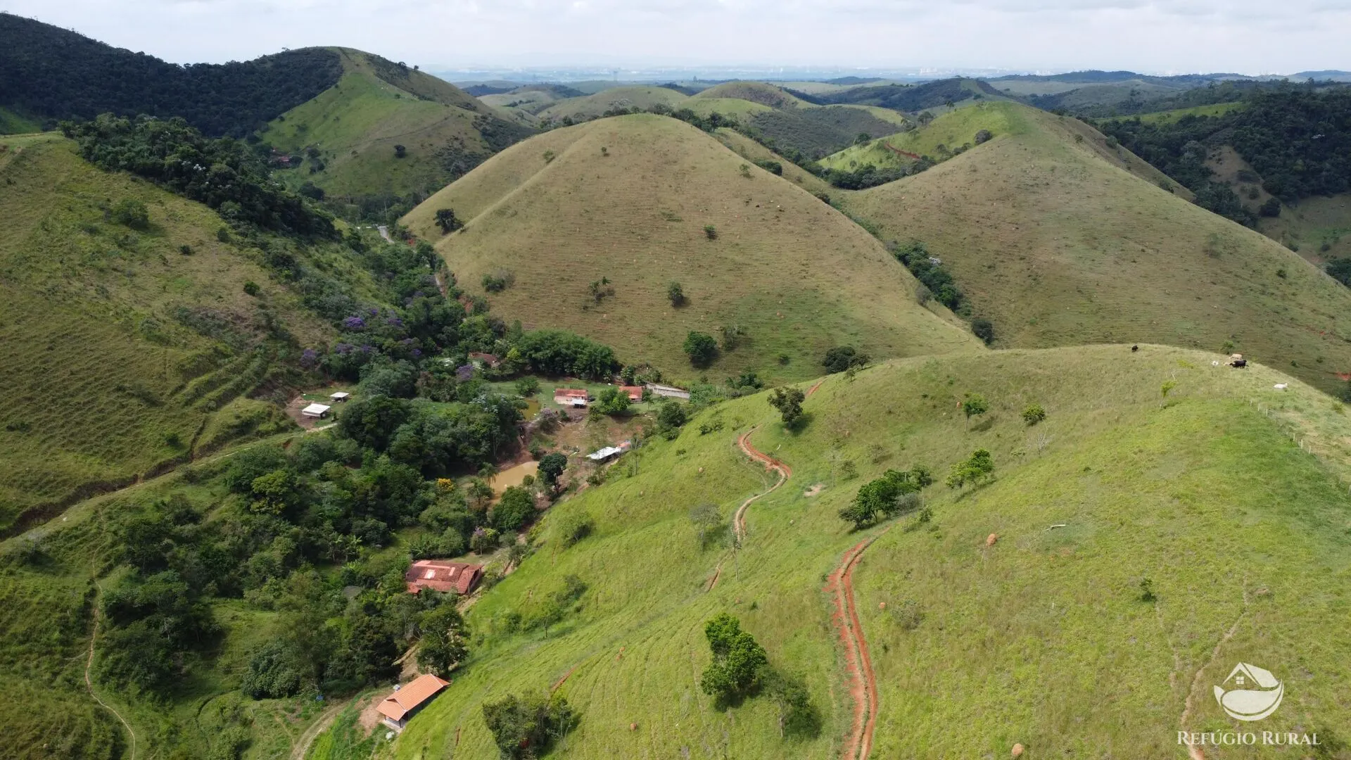 Sítio à venda de 4 ha em São José dos Campos, SP, Brasil