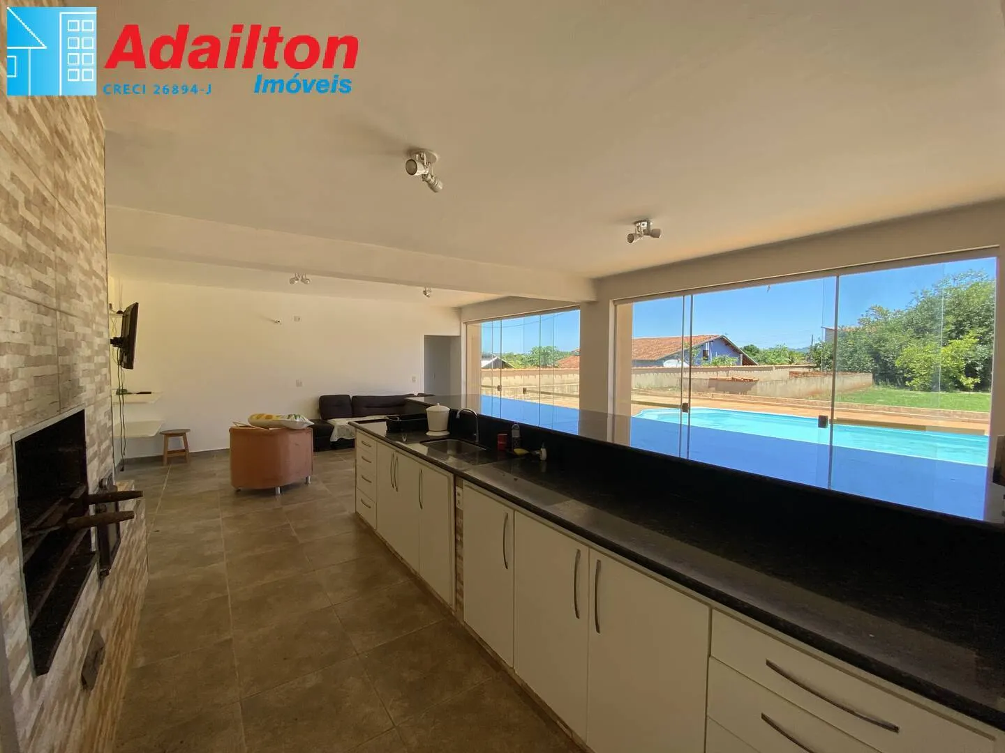 Country home for sale of 2,000 m² in Piraju, SP, Brazil