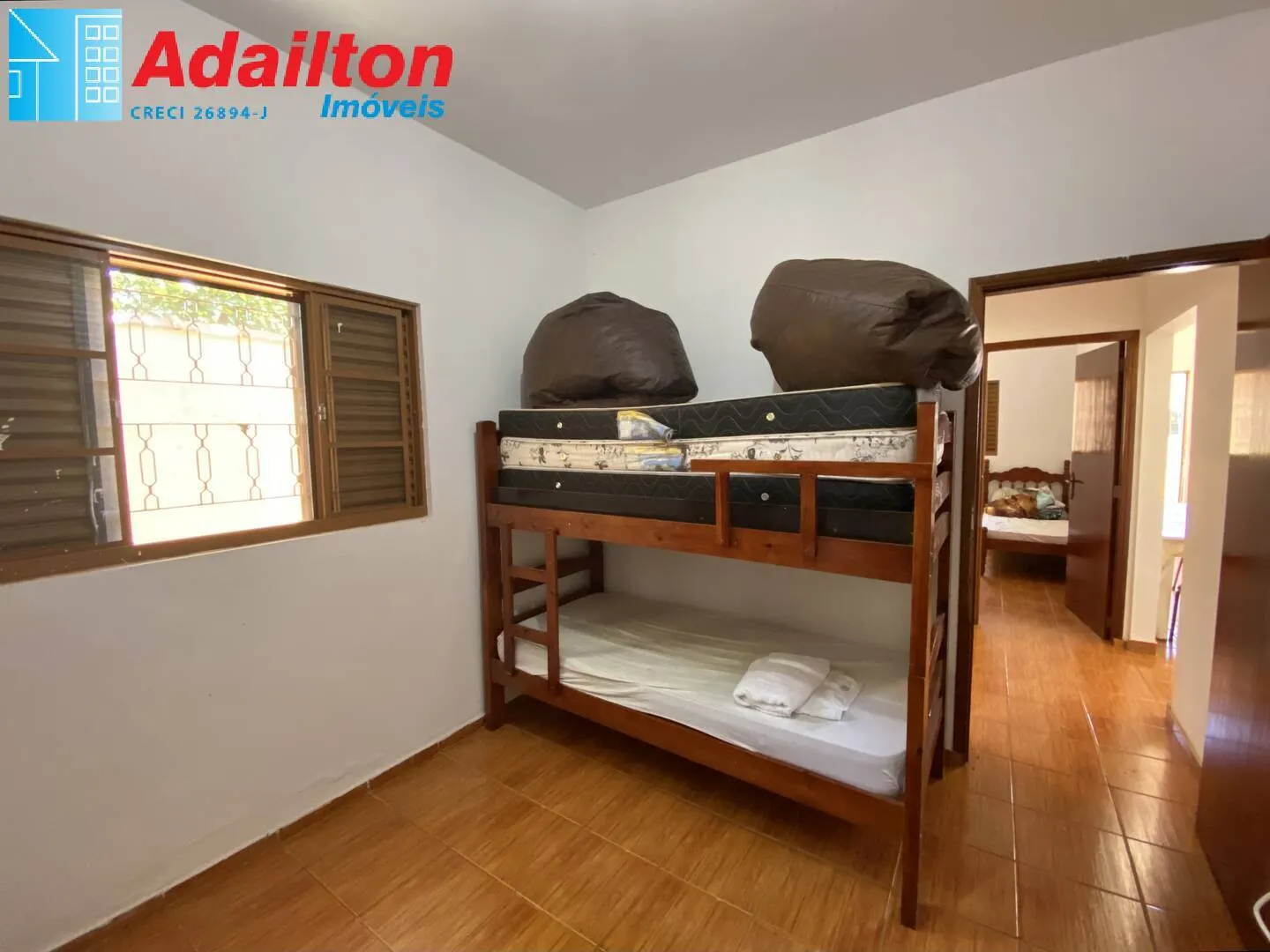 Country home for sale of 2,000 m² in Piraju, SP, Brazil