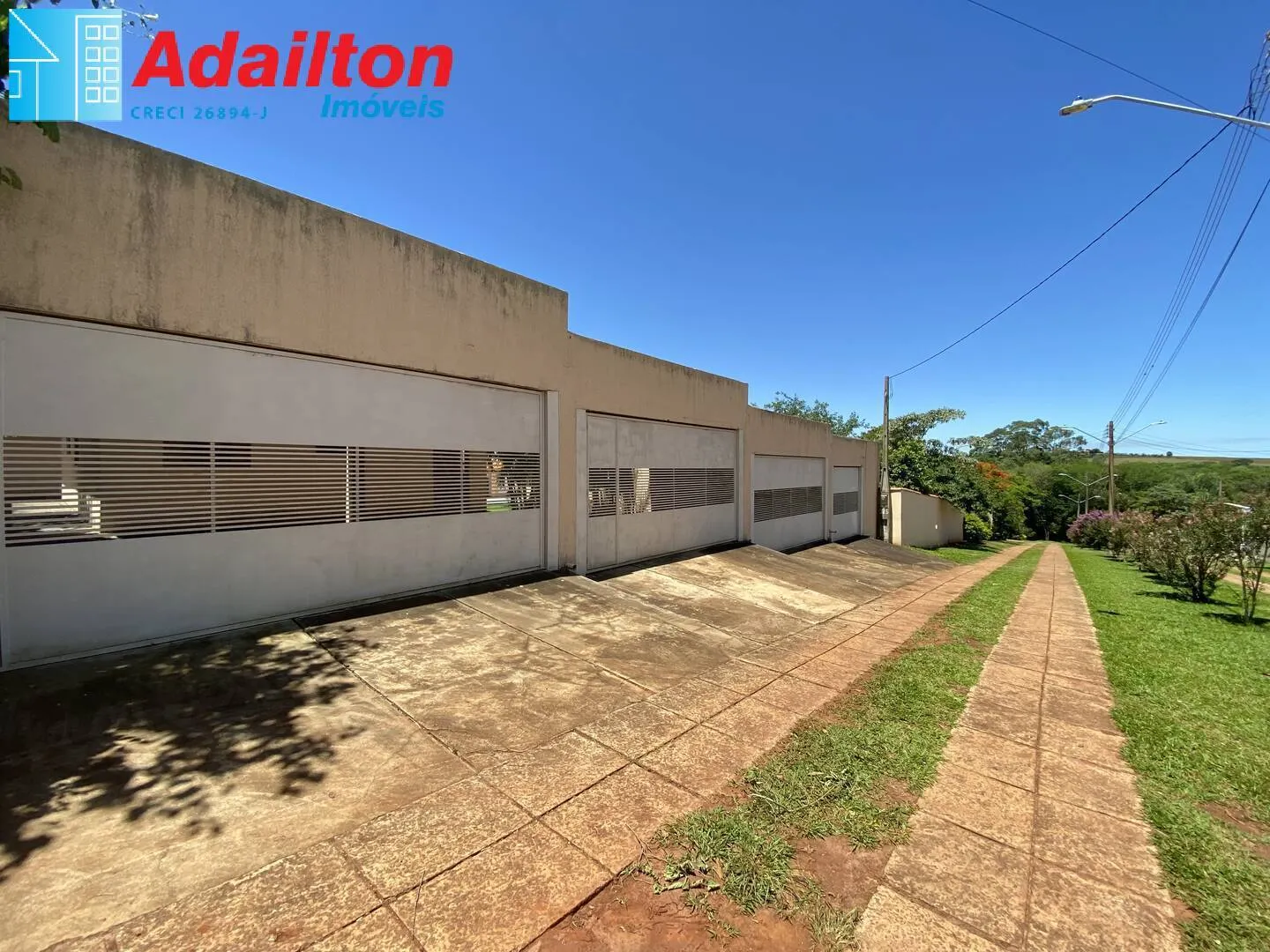Country home for sale of 2,000 m² in Piraju, SP, Brazil