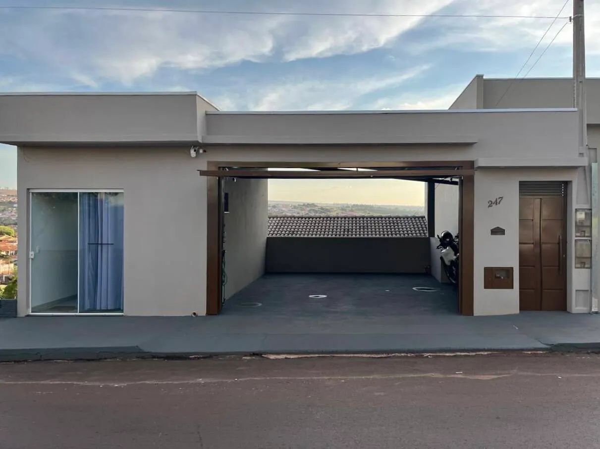 House for sale of 250 m² in Piraju, SP, Brazil