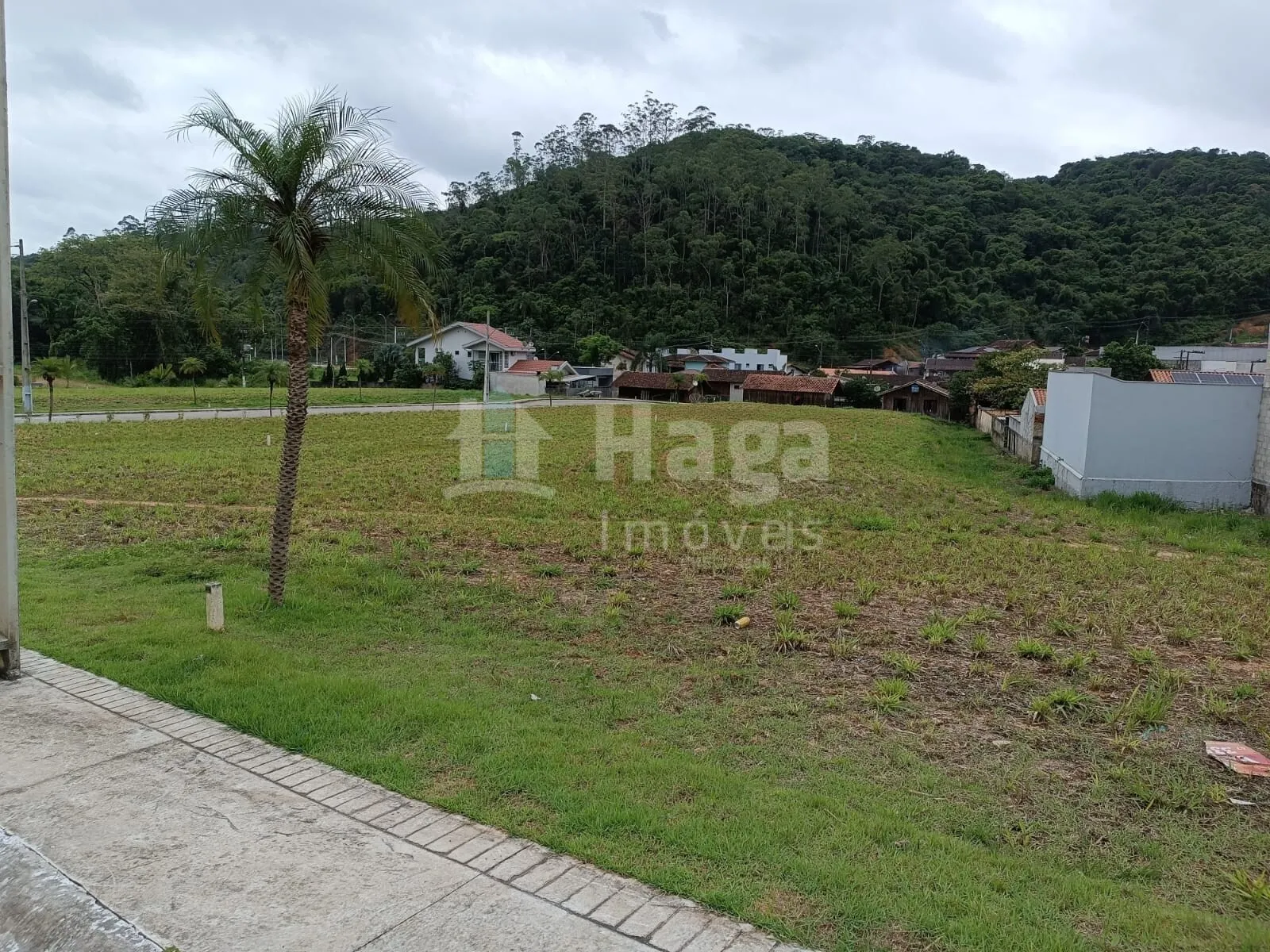 Terreno à venda de 248 m² em Brusque, SC, Brasil