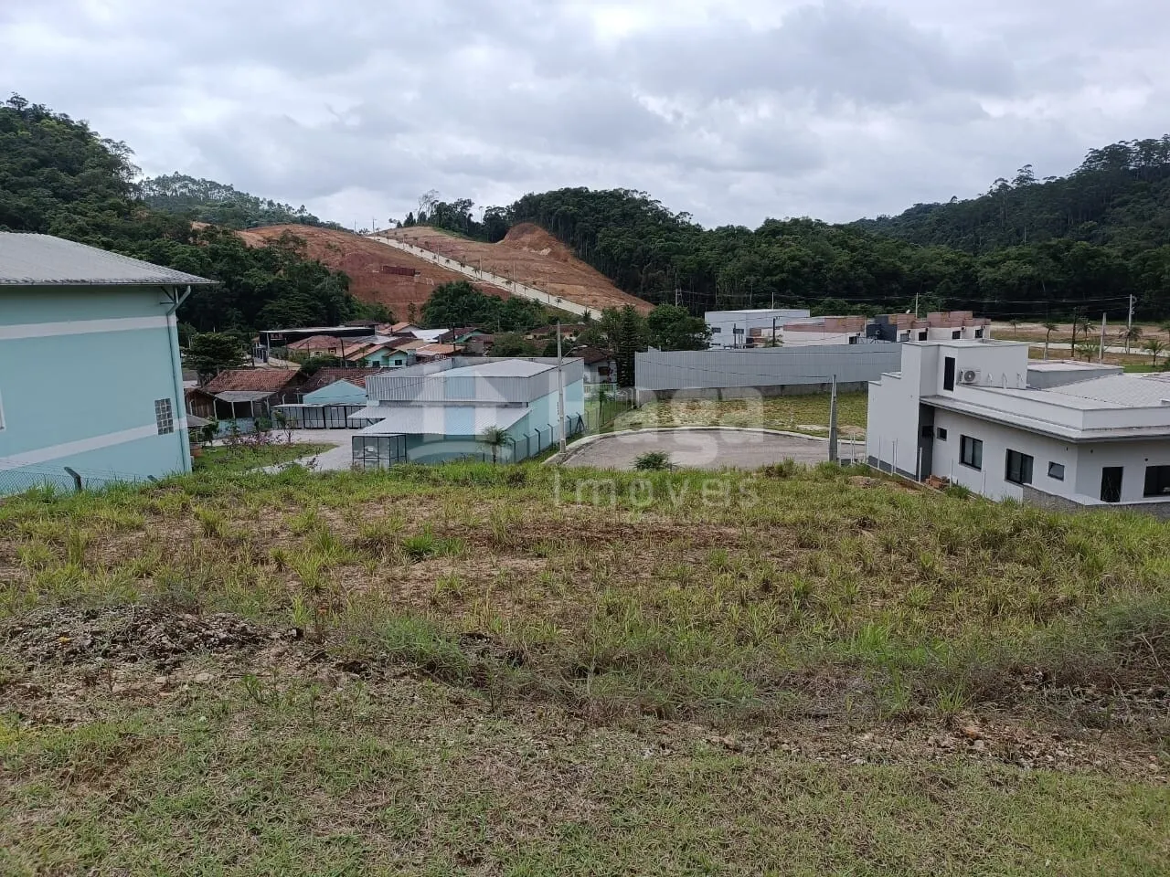 Terreno à venda de 248 m² em Brusque, SC, Brasil