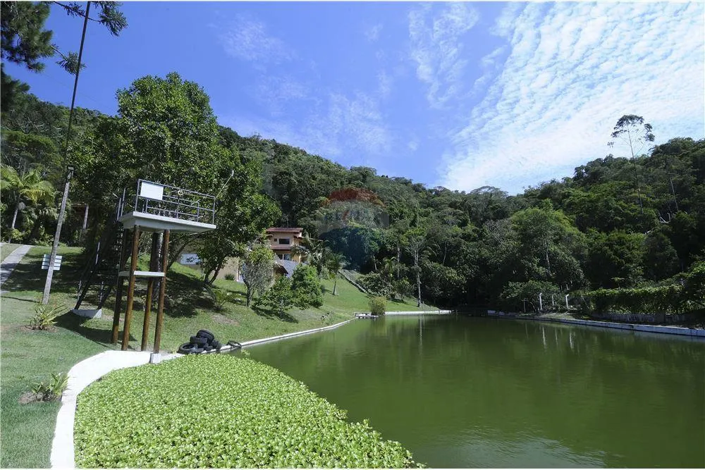 Sítio à venda de 8 ha em Biritiba-Mirim, SP, Brasil
