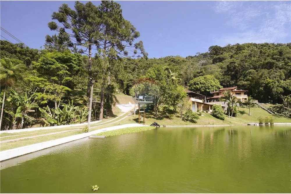 Sítio à venda de 8 ha em Biritiba-Mirim, SP, Brasil