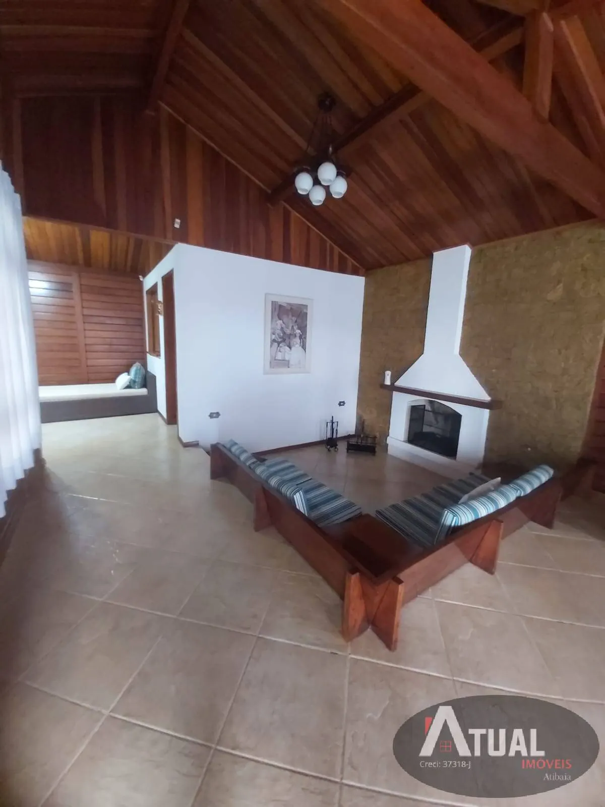 Casa à venda de 1.521 m² em Piracaia, SP, Brasil