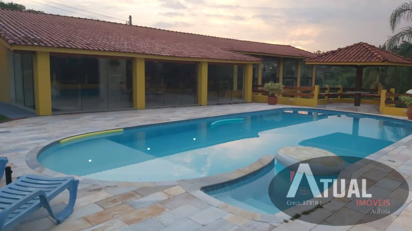 Casa à venda de 1.521 m² em Piracaia, SP, Brasil