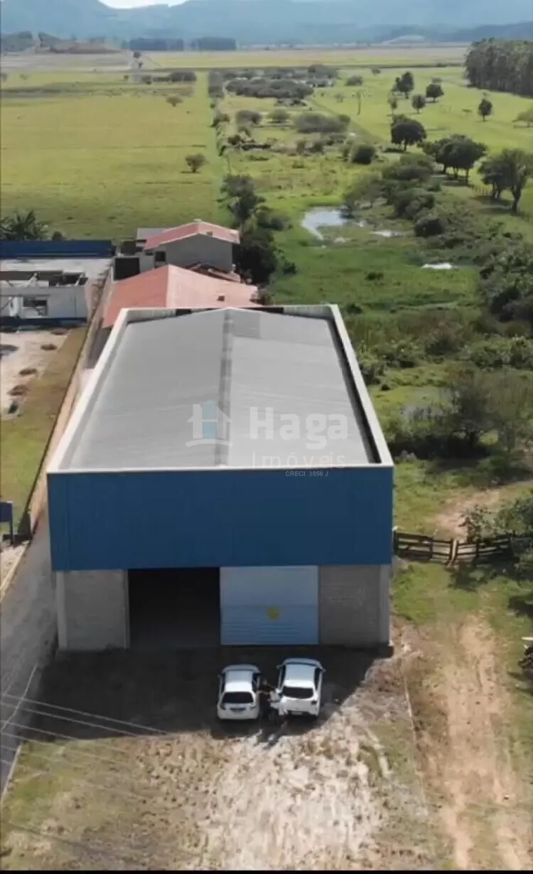 Comercial à venda de 845 m² em Tijucas, SC, Brasil