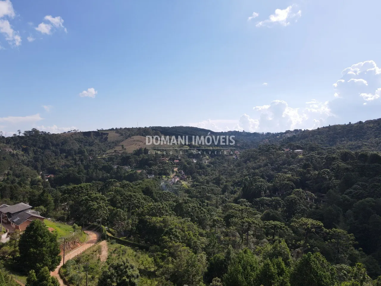 Plot for sale of 1,480 m² in Campos do Jordão, SP, Brazil