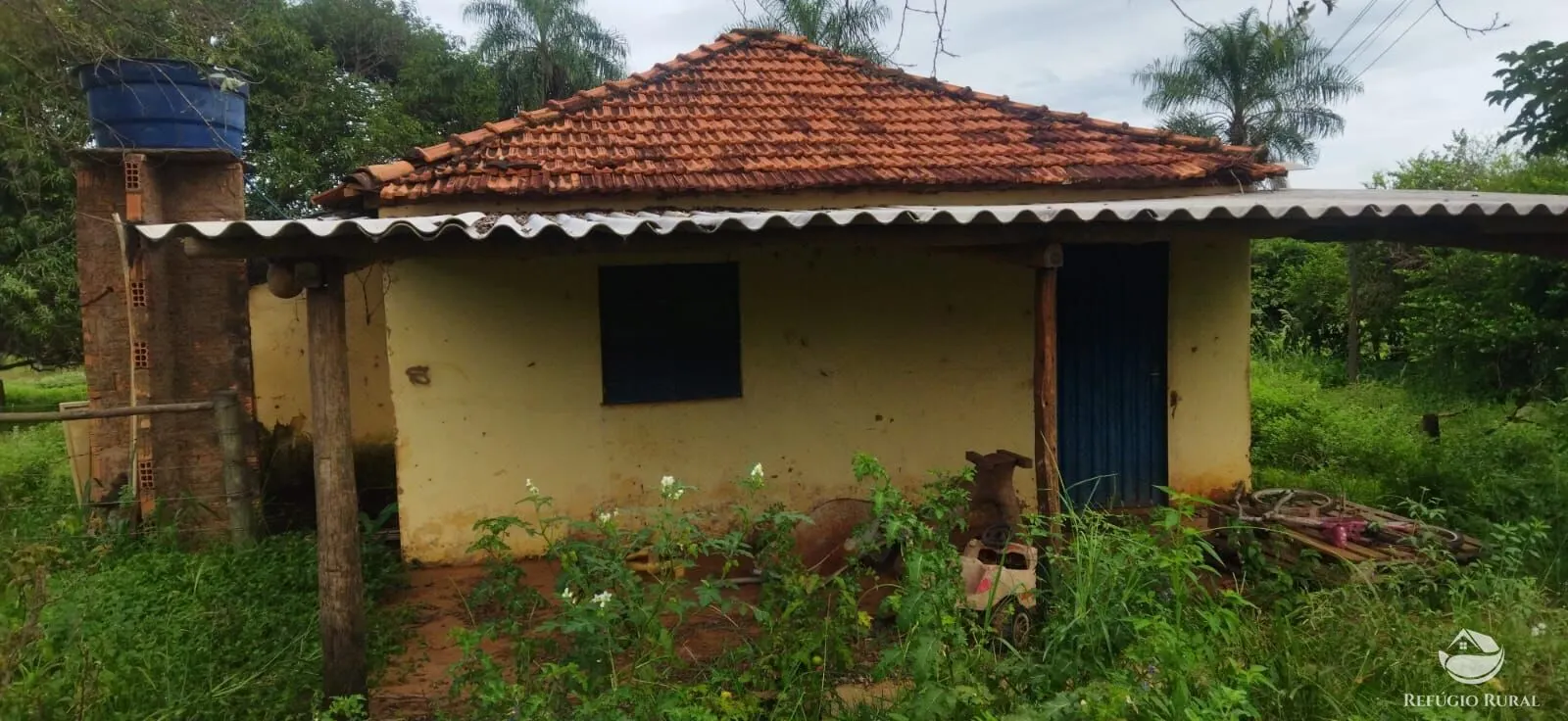 Sítio à venda de 9 ha em Fronteira, MG, Brasil