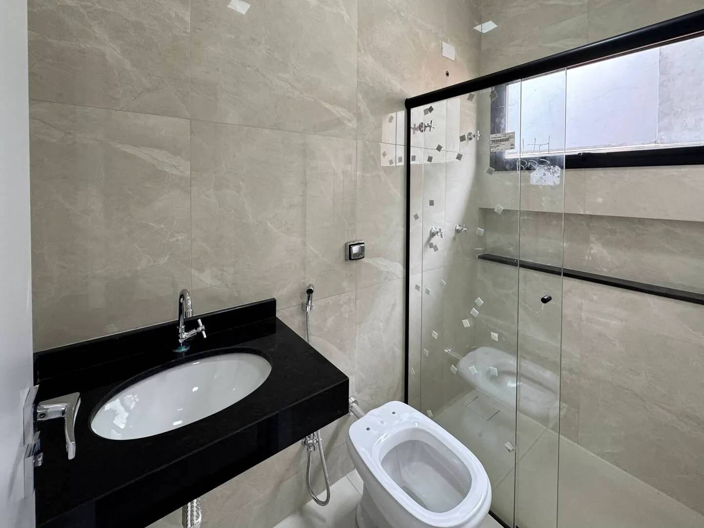 Casa à venda de 450 m² em Paranapanema, SP, Brasil