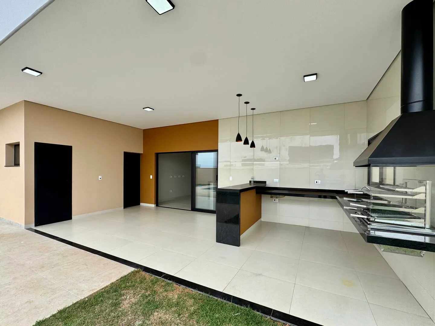 Casa à venda de 450 m² em Paranapanema, SP, Brasil
