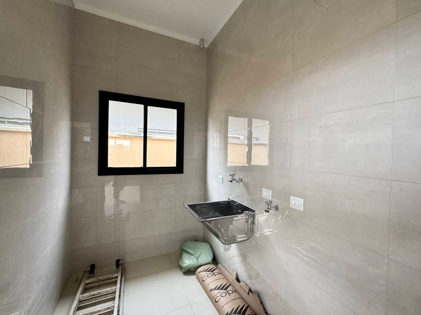 Casa à venda de 450 m² em Paranapanema, SP, Brasil