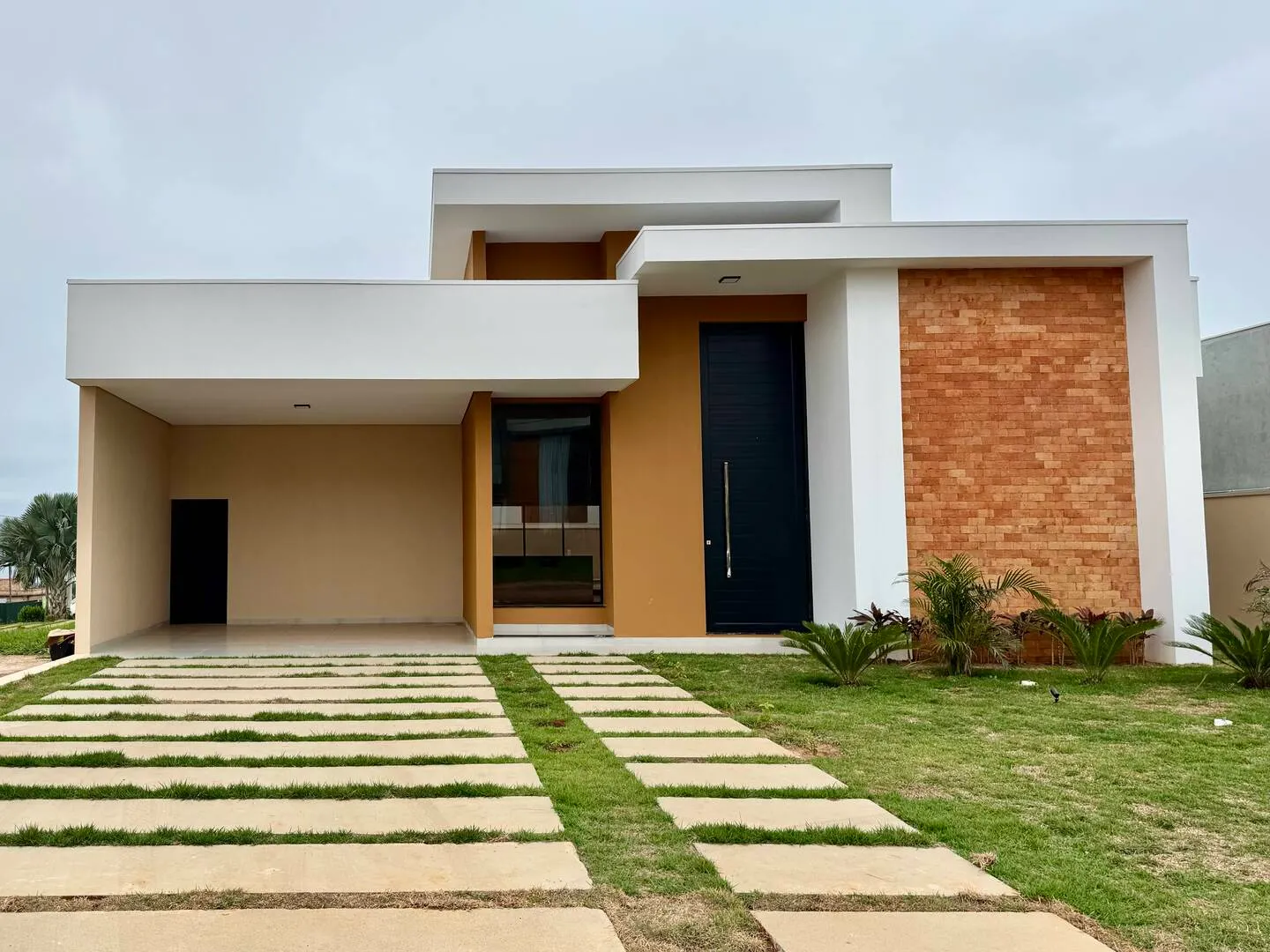 Casa à venda de 450 m² em Paranapanema, SP, Brasil
