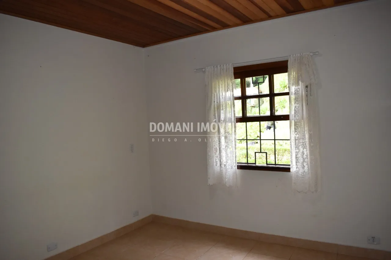 Casa à venda de 3.450 m² em Campos do Jordão, SP, Brasil