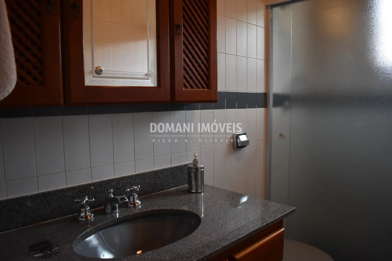 Casa à venda de 3.450 m² em Campos do Jordão, SP, Brasil