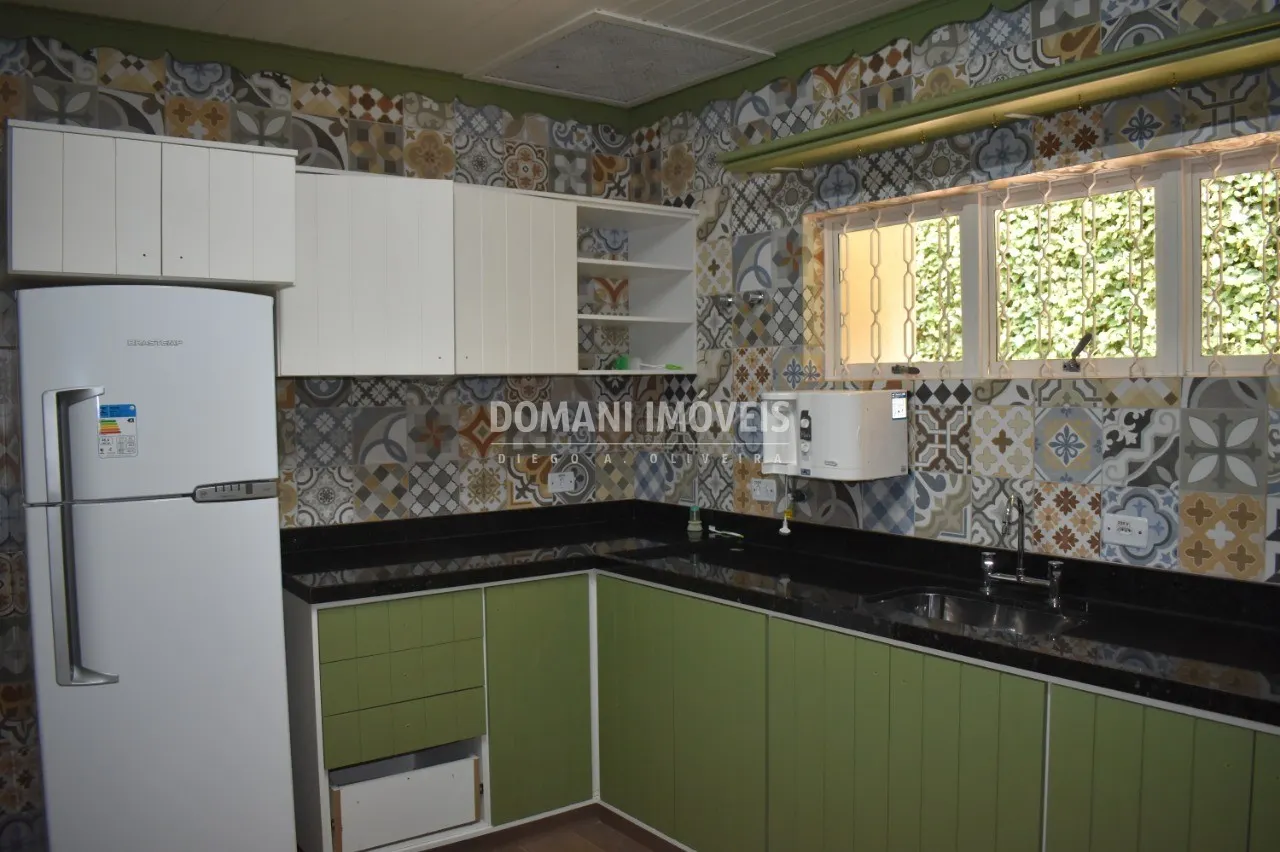 Casa à venda de 3.450 m² em Campos do Jordão, SP, Brasil