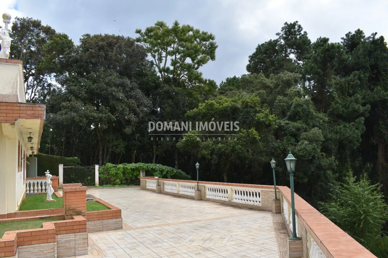 Casa à venda de 3.450 m² em Campos do Jordão, SP, Brasil