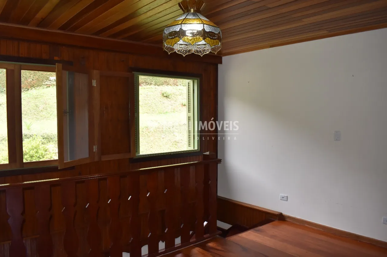 Casa à venda de 3.450 m² em Campos do Jordão, SP, Brasil