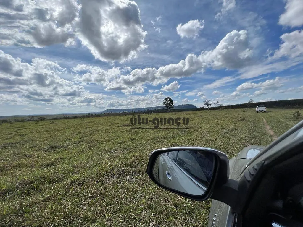 Fazenda à venda de 712 ha em Botucatu, SP, Brasil