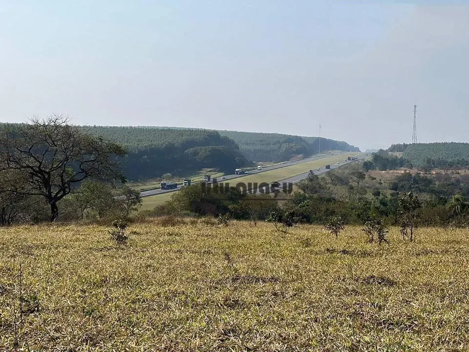 Fazenda à venda de 712 ha em Botucatu, SP, Brasil