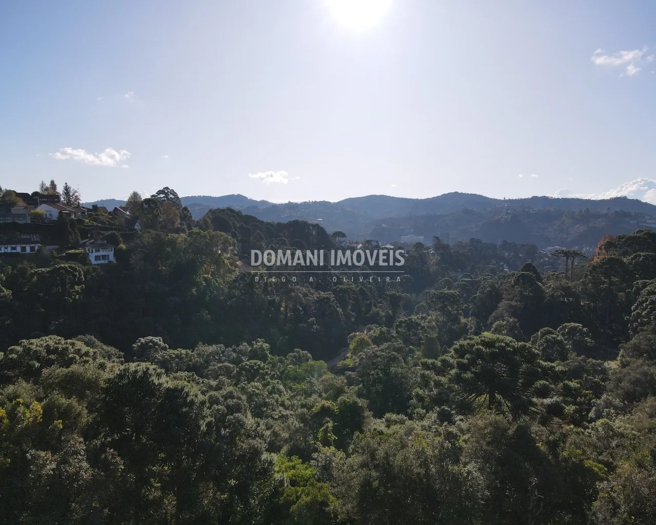 Plot for sale of 2,100 m² in Campos do Jordão, SP, Brazil