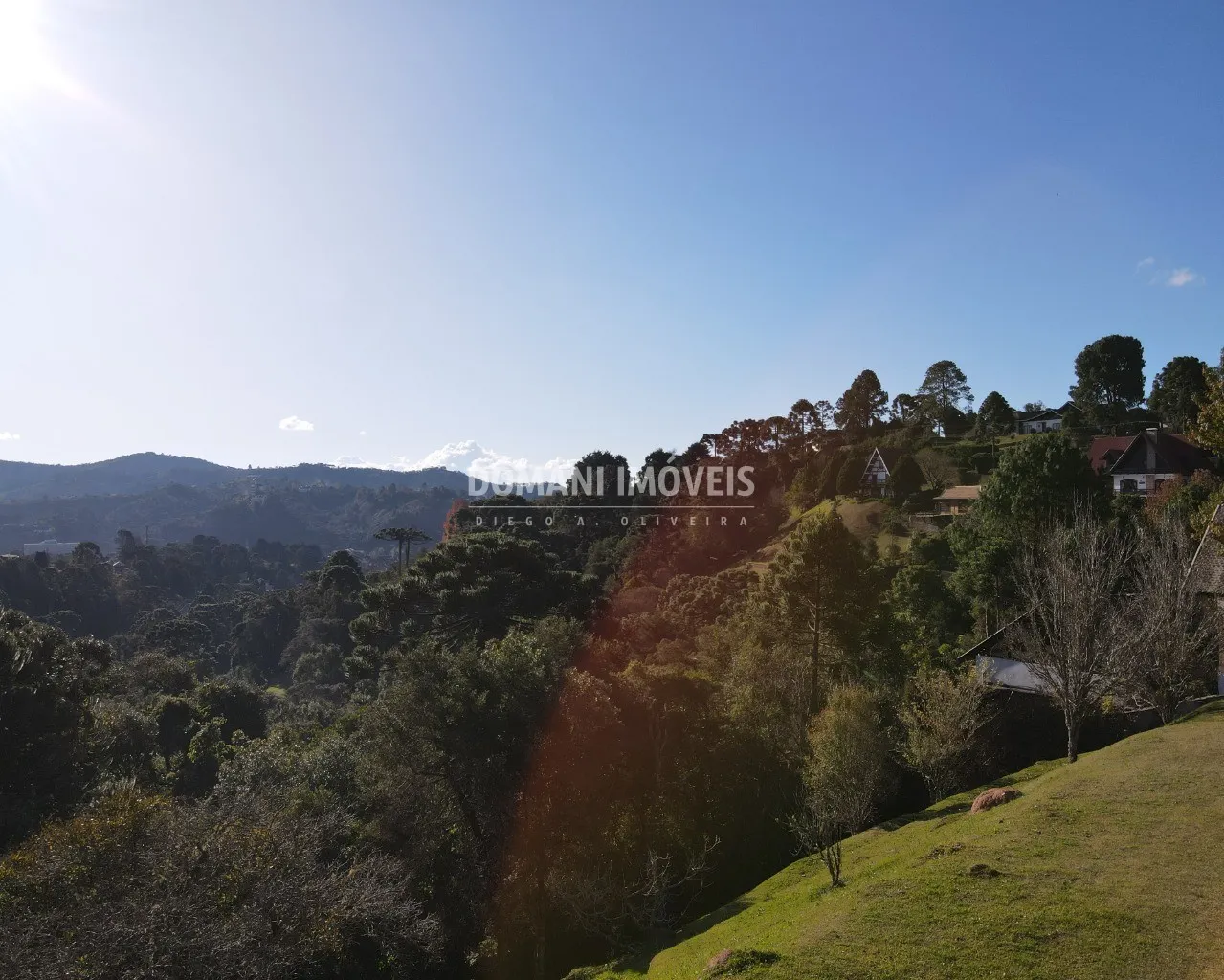 Plot for sale of 2,100 m² in Campos do Jordão, SP, Brazil