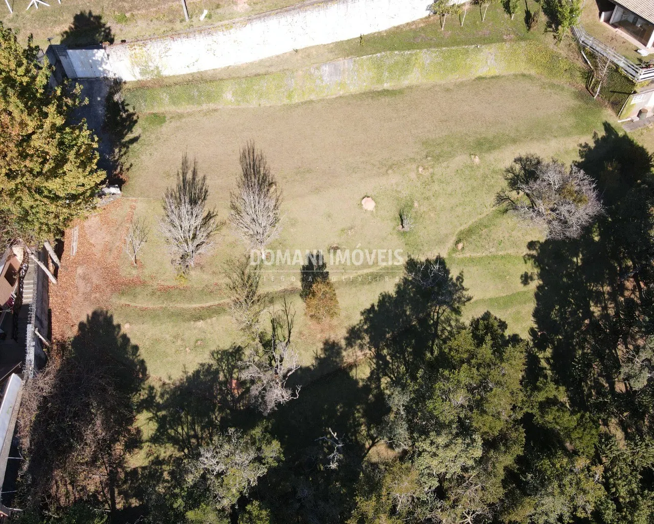 Plot for sale of 2,100 m² in Campos do Jordão, SP, Brazil