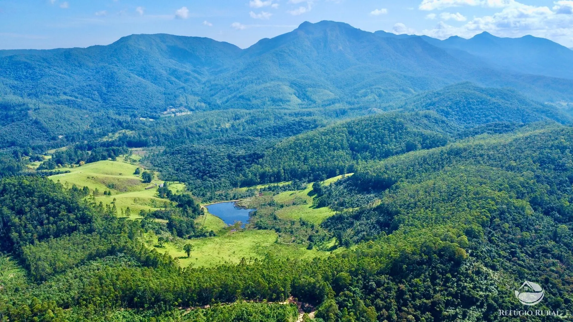 Fazenda à venda de 143 ha em Joanópolis, SP, Brasil